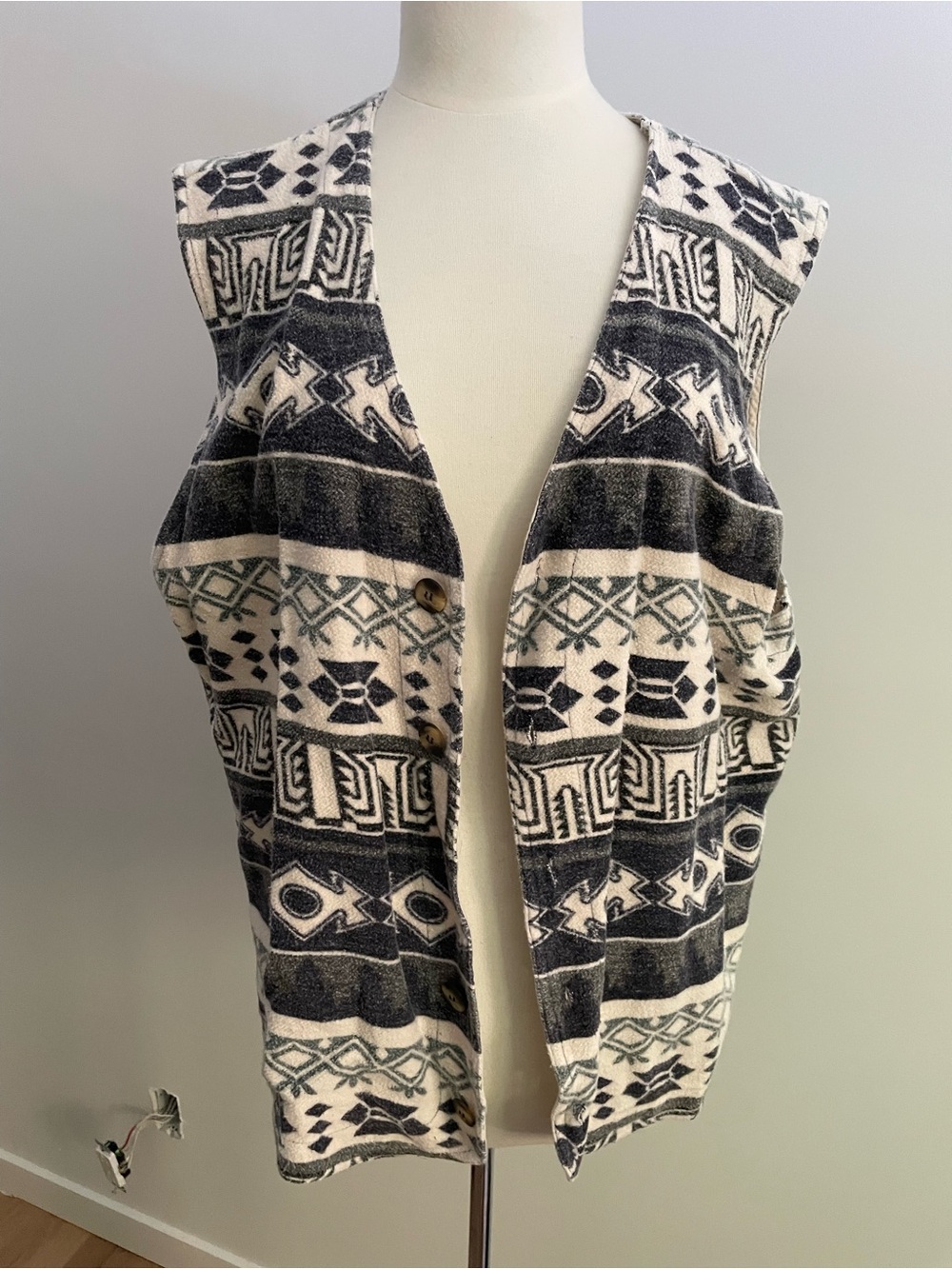 Vintage Black & Cream Geometric Knit Vest